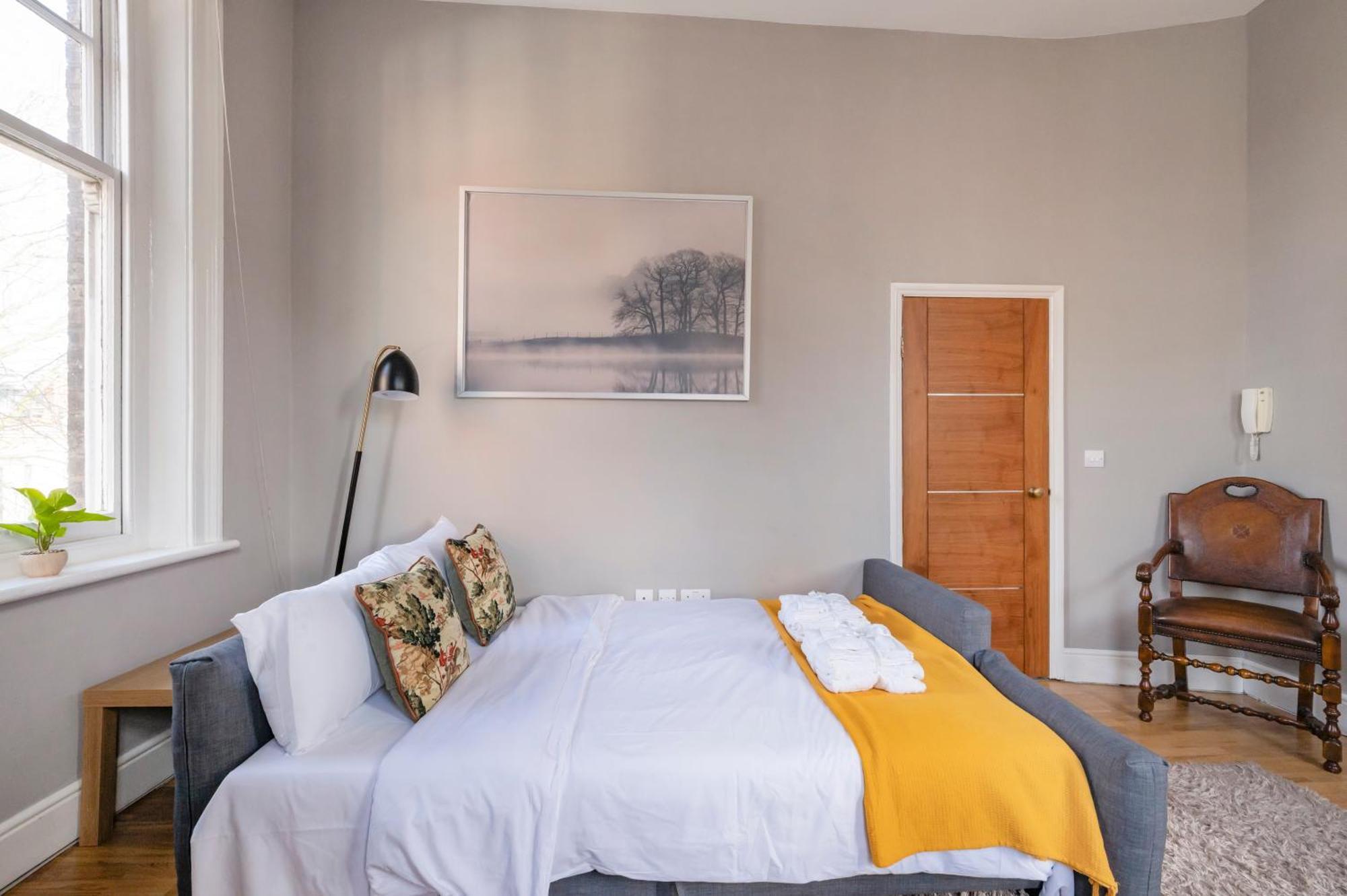 Sunny Corner Apartment In Center Of לונדון מראה חיצוני תמונה