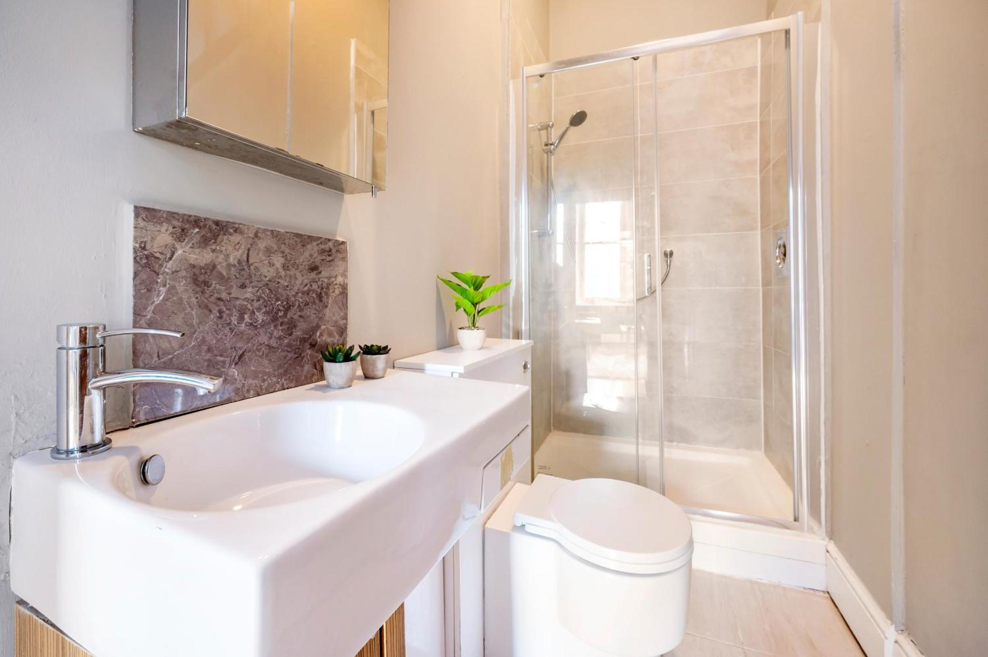 Sunny Corner Apartment In Center Of לונדון מראה חיצוני תמונה